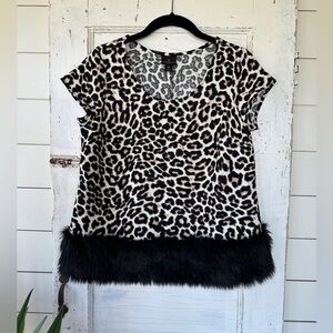 WORTHINGTON, NWOT, ANIMAL PRINT TOP WITH CAP SLEEVES & BLACK FAUX FUR BOTTOM.
